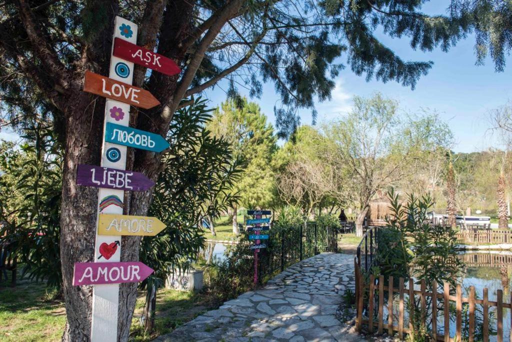 Otantik Tas Ev Bed and Breakfast Dalaman Εξωτερικό φωτογραφία