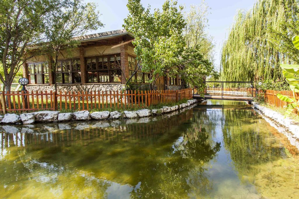 Otantik Tas Ev Bed and Breakfast Dalaman Εξωτερικό φωτογραφία